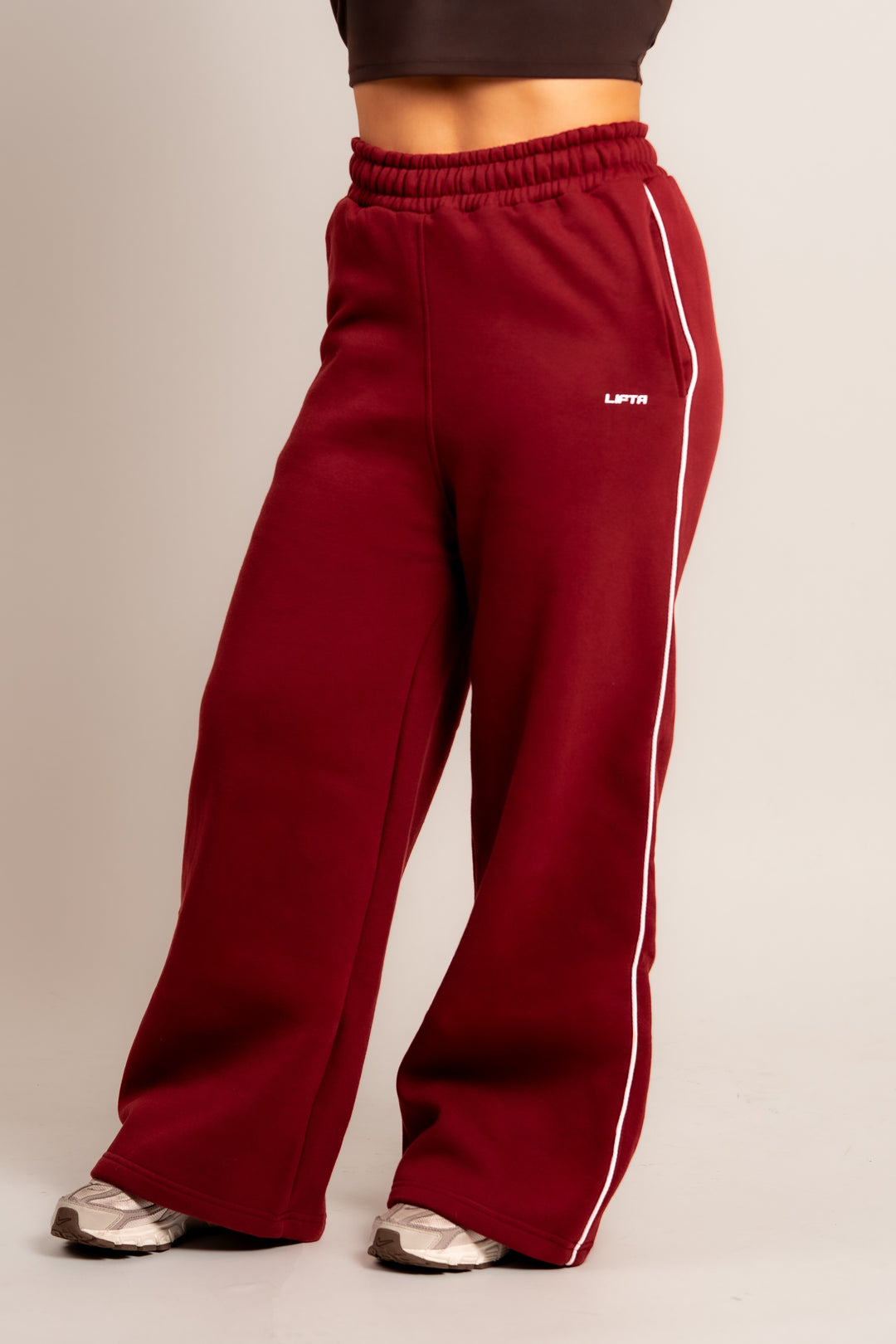 Axis Flared Sweatpants - Burgundy