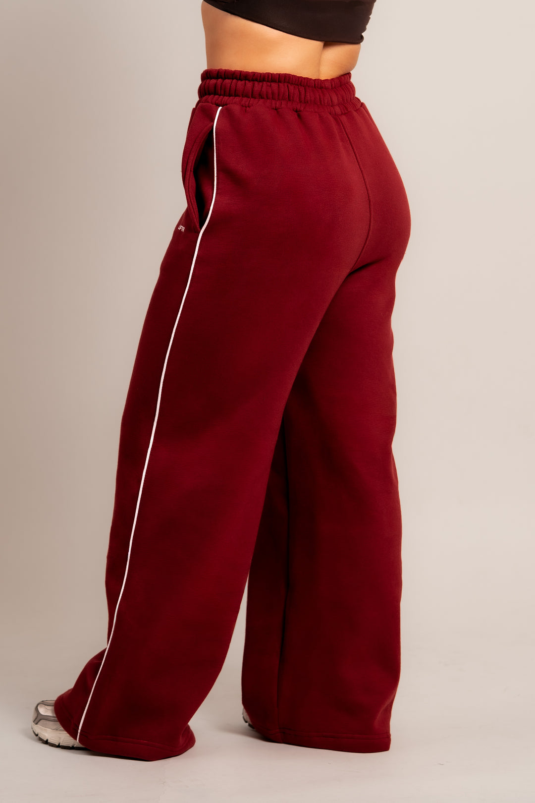 Axis Flared Sweatpants - Burgundy