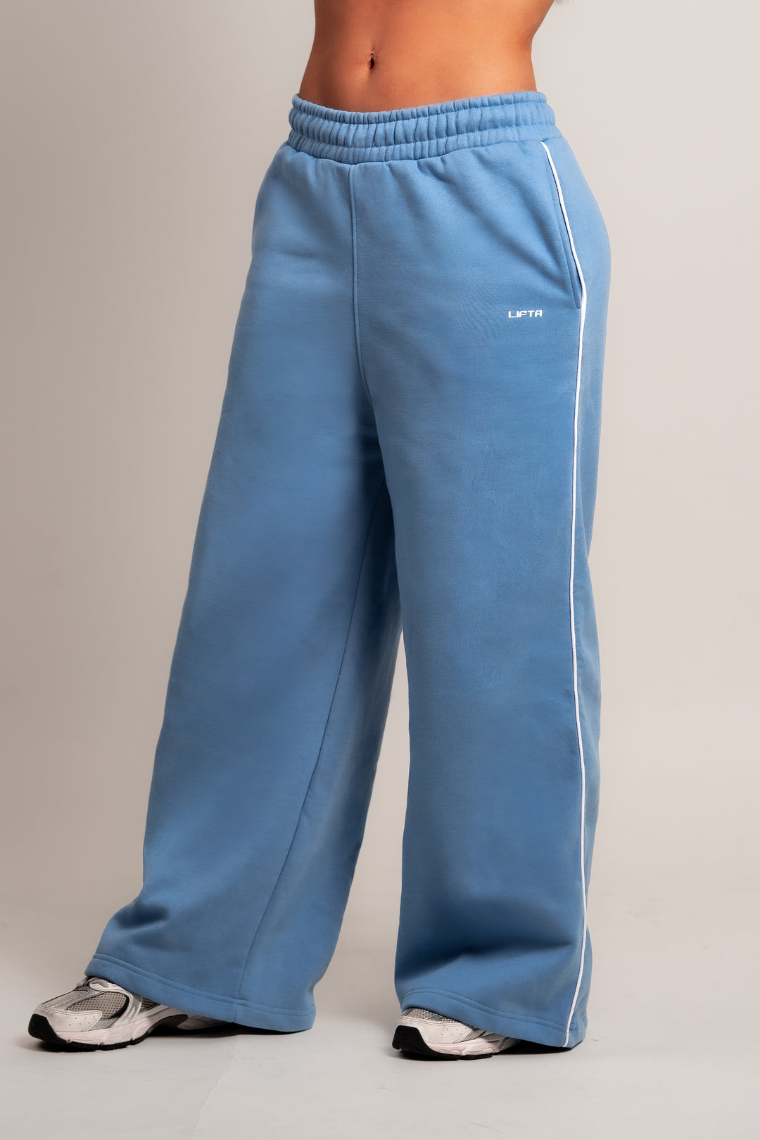 Axis Flared Sweatpants - Glacier