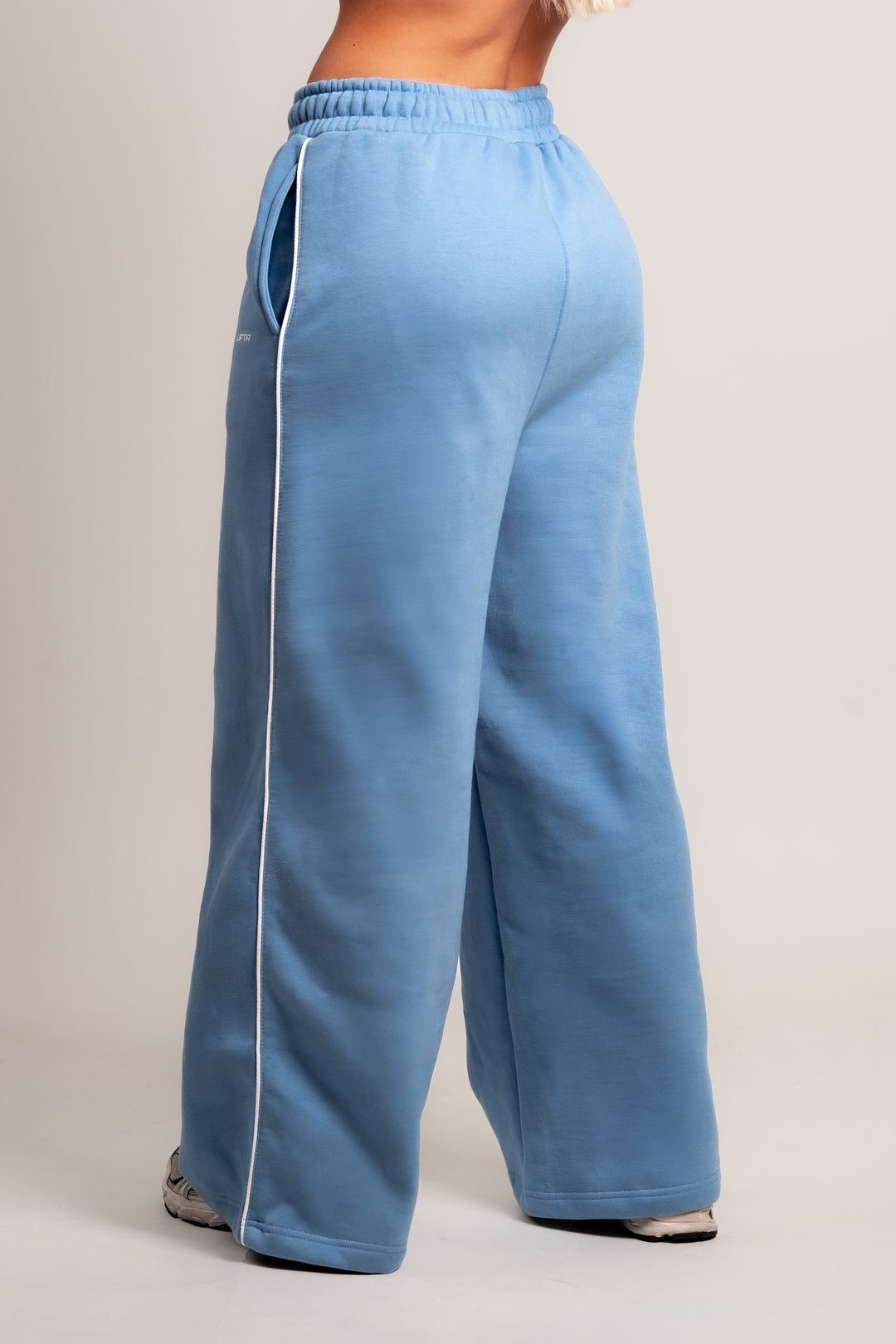 Axis Flared Sweatpants - Glacier